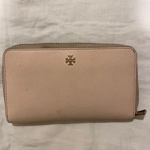 Blush Tory Burch Continental Wallet